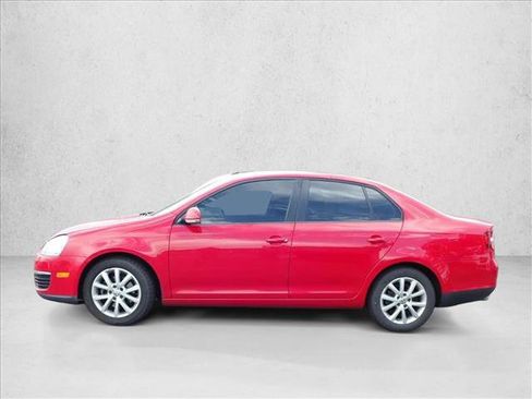 Used 2010 Volkswagen Jetta SE FWD image 7