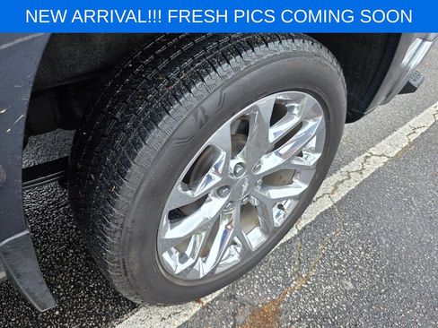 Used 2020 Chevrolet Silverado 1500 LTZ w/ LTZ Premium Package image 7