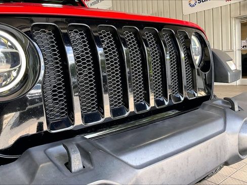 Used 2021 Jeep Wrangler Unlimited Sport AWD/4WD image 25