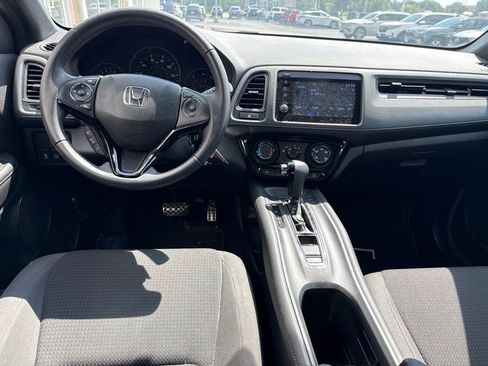 Used 2019 Honda HR-V Sport image 7