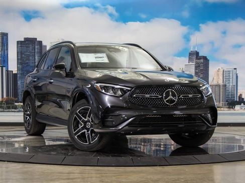 Used 2026 Mercedes-Benz GLC 300 4MATIC image 1