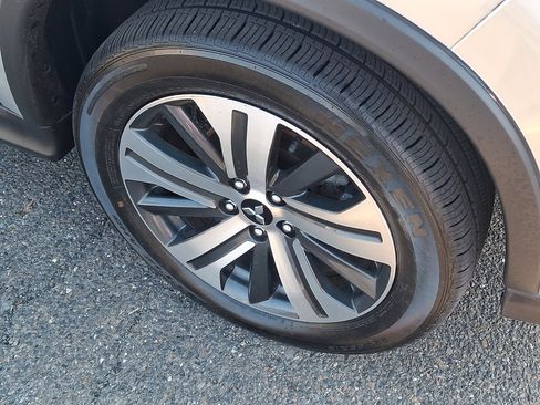 Used 2024 Mitsubishi Outlander Sport SE image 9