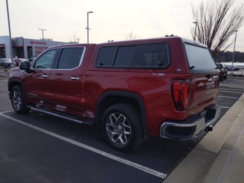 Used 2023 GMC Sierra 1500 SLT w/ SLT Premium Plus Package image 7