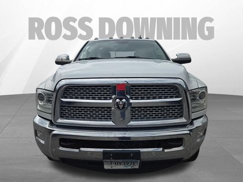 Used 2018 RAM 3500 Laramie AWD/4WD image 2