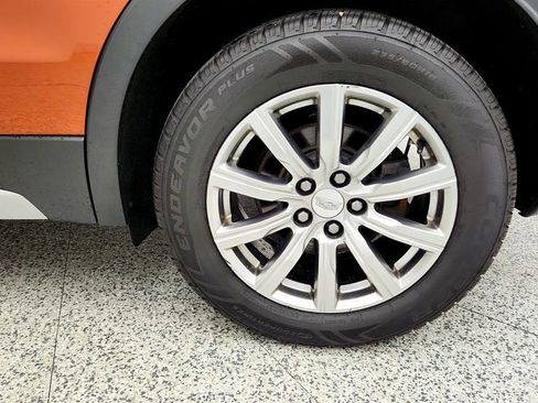 Used 2019 Cadillac XT4 Premium Luxury FWD image 9