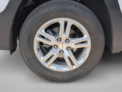 Used 2024 GMC Terrain SLE AWD/4WD image 7