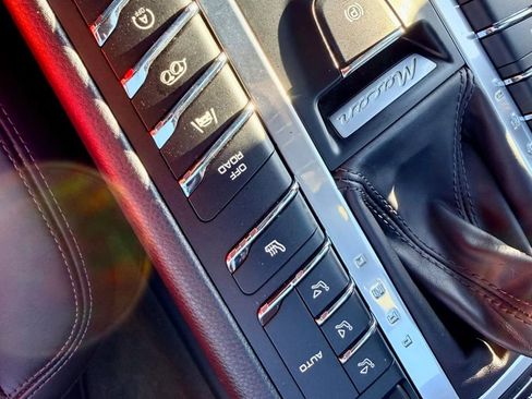 Used 2017 Porsche Macan GTS image 57