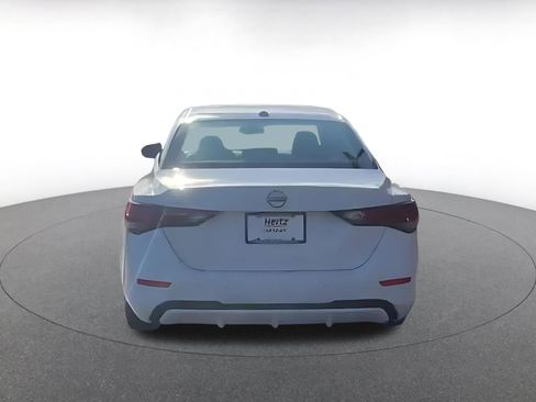 Used 2025 Nissan Sentra SV image 14