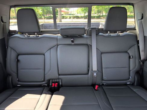 New 2026 GMC Sierra 1500 Elevation w/ Elevation Premium Package AWD/4WD image 32