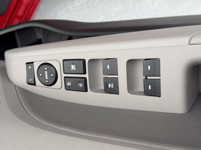 Used 2020 Hyundai Elantra SEL FWD image 18