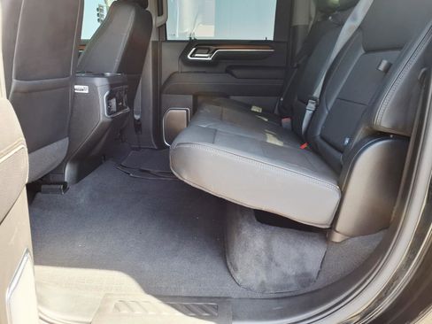 Certified 2025 GMC Sierra 2500 Denali image 16