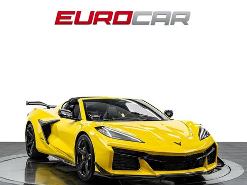 Used 2026 Chevrolet Corvette Z06 RWD image 9