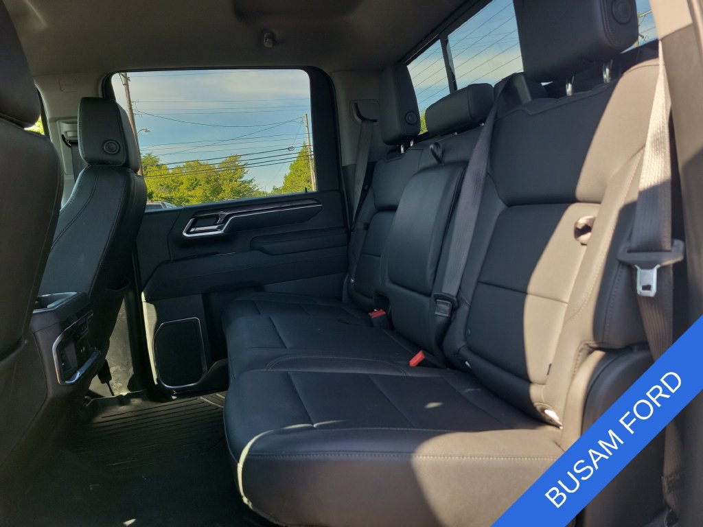 Used 2026 Chevrolet Silverado 2500 LTZ w/ Z71 Chrome Sport Edition AWD/4WD image 9