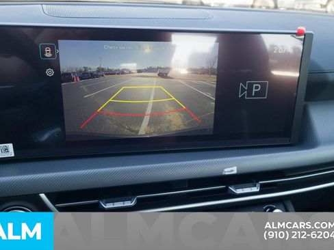 Used 2025 Hyundai Sonata SEL FWD image 22