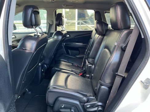 Used 2018 Dodge Journey GT w/ Driver Convenience Group AWD/4WD image 12