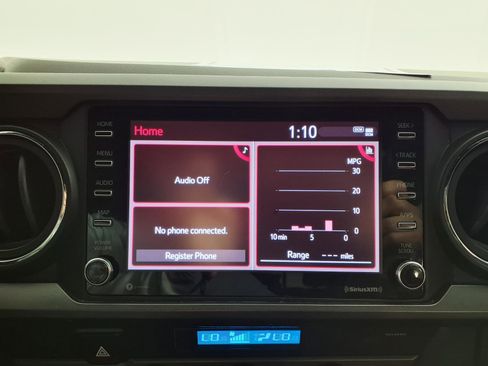 Used 2021 Toyota Tacoma TRD Off-Road w/ Technology Package RWD image 18