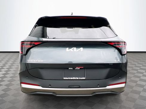 New 2026 Kia Sportage EX w/ EX Panoramic Sunroof Package AWD/4WD image 5