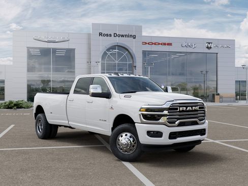 New 2026 RAM 3500 Laramie AWD/4WD image 5
