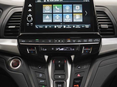 Used 2026 Honda Odyssey EX-L image 17