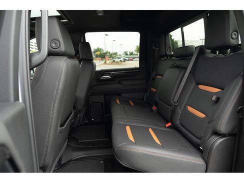 New 2026 GMC Sierra 2500 AT4 w/ AT4 Premium Plus Package AWD/4WD image 13