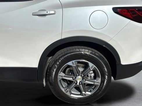 Used 2024 Chevrolet Blazer LT w/ Convenience Package FWD image 34