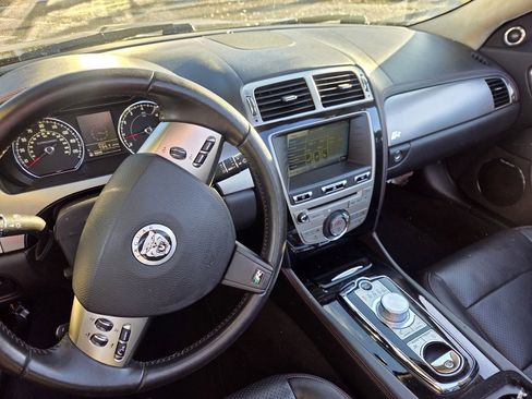 Used 2011 Jaguar XKR R image 5