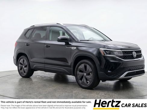 Used 2025 Volkswagen Taos S FWD image 1
