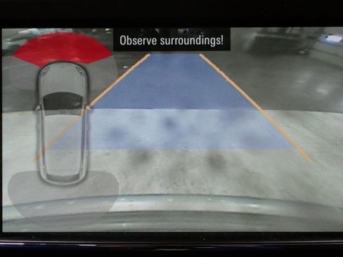 Used 2014 Porsche Cayenne Turbo image 19