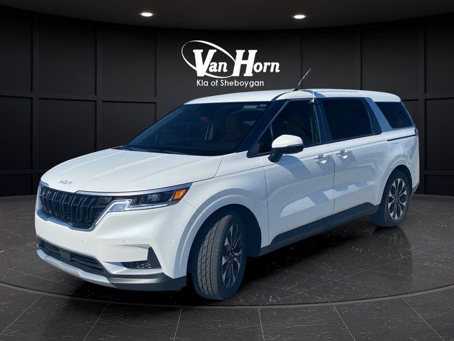 Certified 2024 Kia Carnival EX FWD image 3