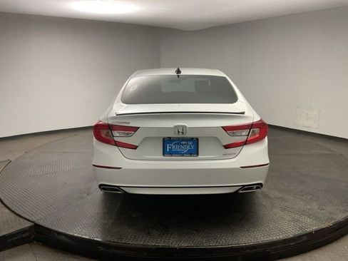 Used 2022 Honda Accord Sport image 6