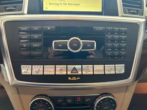 Used 2012 Mercedes-Benz ML 350 BlueTEC 4MATIC image 51
