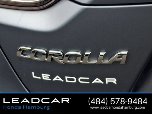 Used 2024 Toyota Corolla SE w/ SE Convenience Package FWD image 30