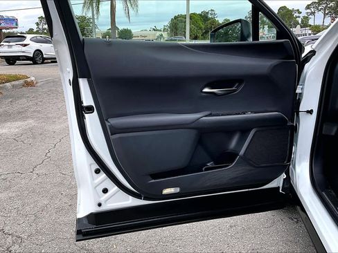 Used 2025 Lexus UX 300h FWD image 25