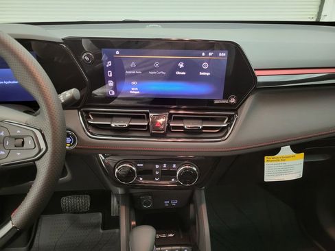 New 2026 Chevrolet TrailBlazer RS w/ Convenience Package FWD image 32