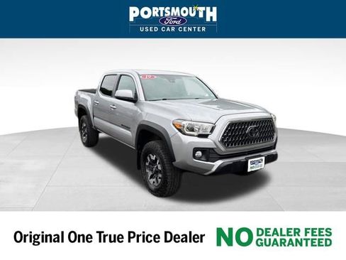 Used 2019 Toyota Tacoma TRD Off-Road image 19