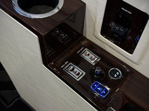 Used 2025 Mercedes-Benz Sprinter 2500 image 14