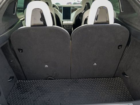 Used 2016 Tesla Model X 90D image 55