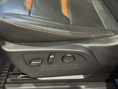 Used 2022 GMC Sierra 1500 AT4 w/ AT4 Premium Package image 24