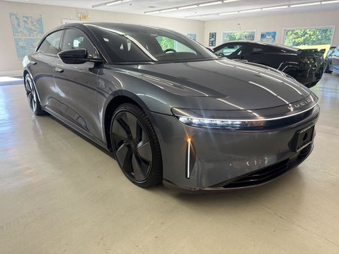 Used 2024 Lucid Air Touring AWD/4WD image 4