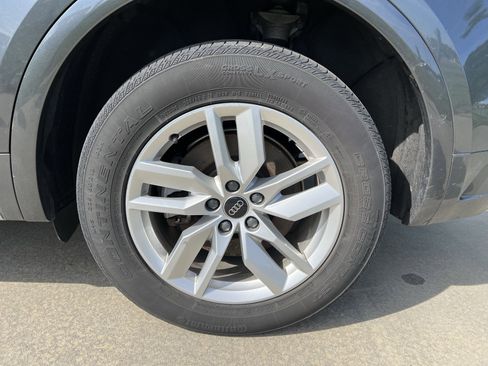 Used 2023 Audi Q5 2.0T Premium w/ Convenience Package image 13