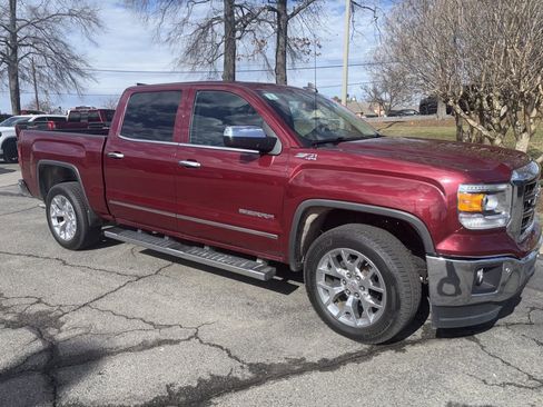 Used 2015 GMC Sierra 1500 SLT w/ SLT Crew Cab Value Package image 2
