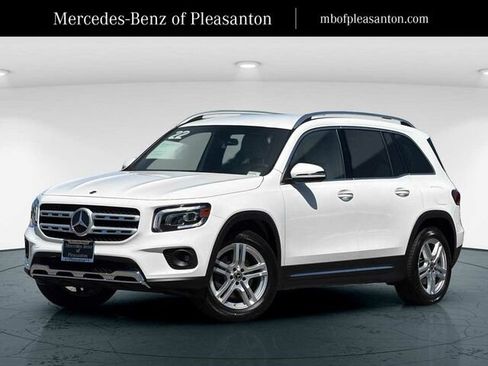 Used 2022 Mercedes-Benz GLB 250 image 1