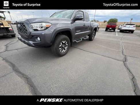 Used 2021 Toyota Tacoma TRD Off-Road AWD/4WD image 1