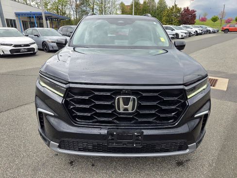 Used 2023 Honda Pilot Elite image 2