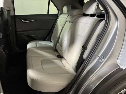 New 2026 Kia Niro EX image 23