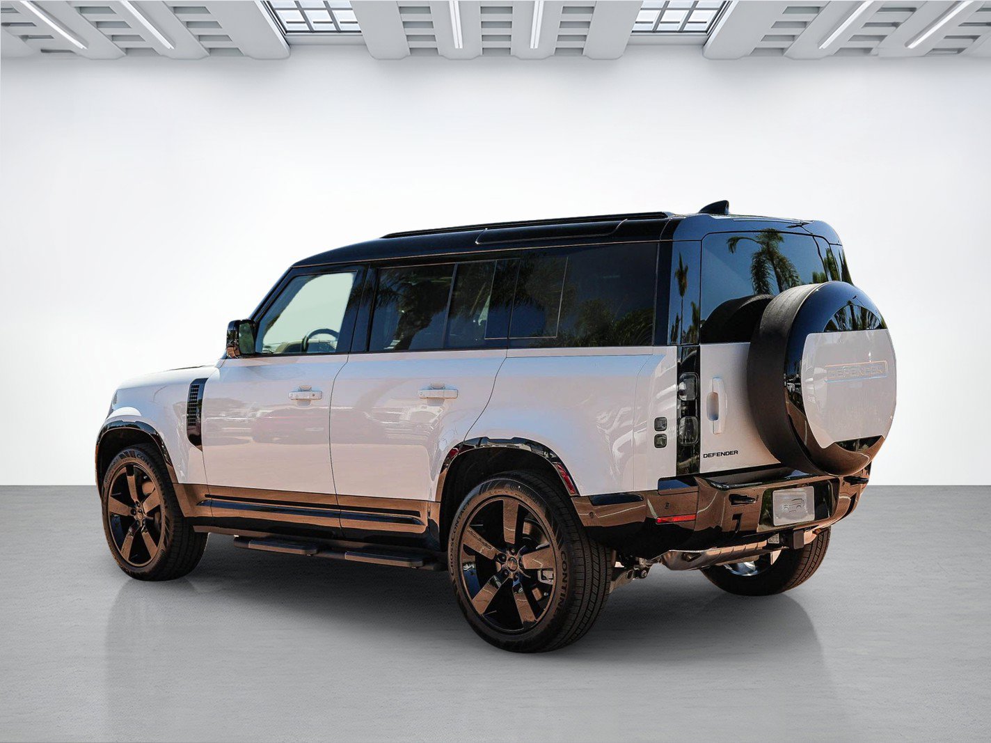 New 2026 Land Rover Defender 110 X-Dynamic SE AWD/4WD image 6