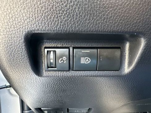 Certified 2025 Toyota RAV4 LE AWD/4WD image 35