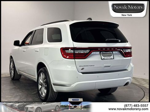 Used 2022 Dodge Durango SXT w/ Anodized Platinum Package AWD/4WD image 7