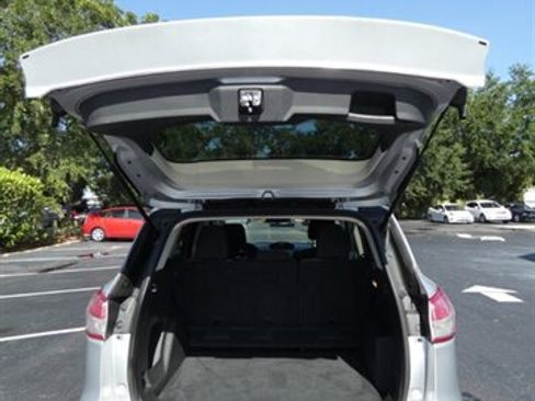 Used 2015 Ford Escape SE FWD image 13