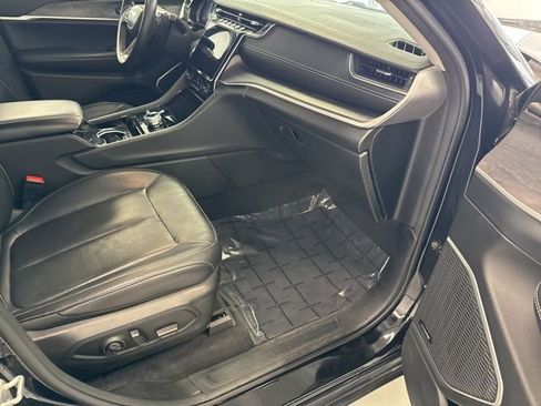 Used 2021 Jeep Grand Cherokee L Limited image 27